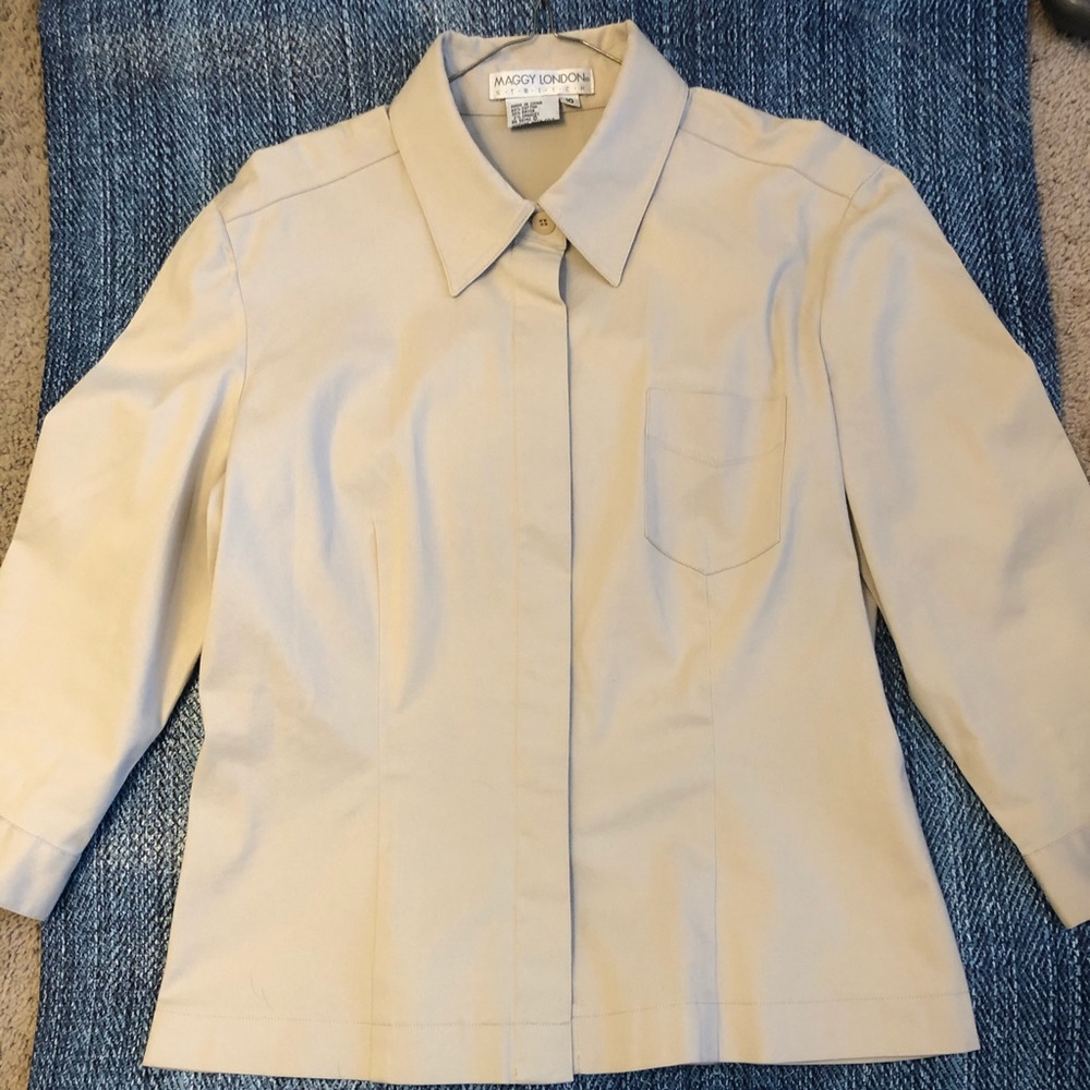 Maggy London button up size 10